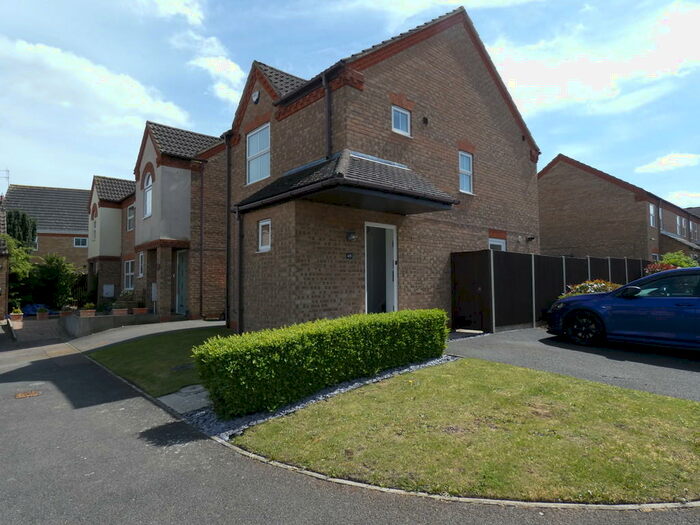 2 Bedroom Link Detached House To Rent In Barton, MK45