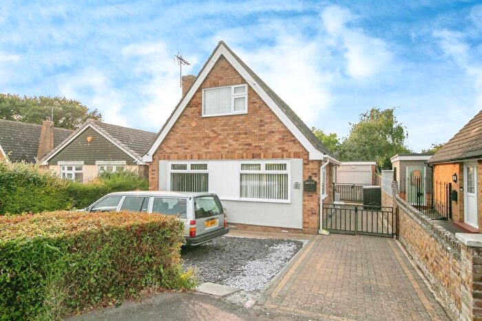 3 Bedroom Bungalow For Sale In Leicester Close, Clacton-On-Sea, CO15