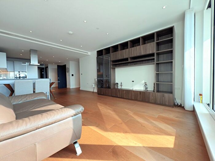 3 Bedroom Flat To Rent In Sophora House, Vista Chelsea Bridge, Queens Town Road, SW11