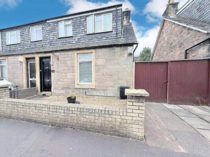 3 Bedroom Semi Detached House For Sale In Wallace Street, Falkirk, FK2