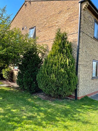 1 Bedroom Flat To Rent In Penney Close, Wigston, LE18