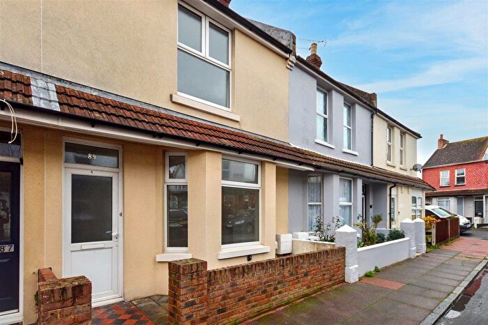 3 Bedroom Terraced House To Rent In Dudley Road, Eastbourne, BN22