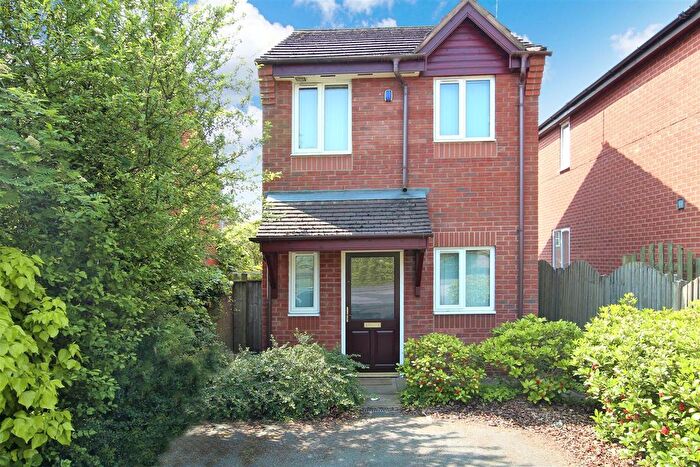 1 Bedroom Detached House To Rent In Walkwood Road, Redditch, B97