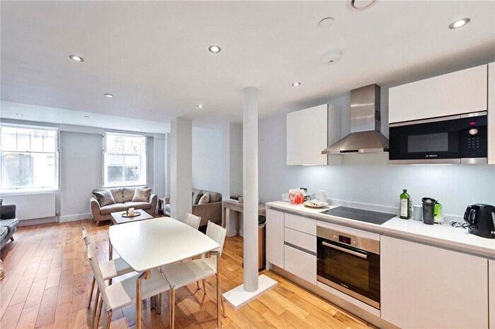 2 Bedroom Apartment For Sale In Alie Street, London, E1