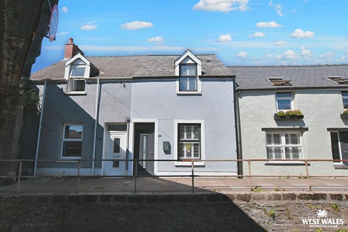 2 Bedroom Terraced House For Sale In Station Road, Pembroke, SA71