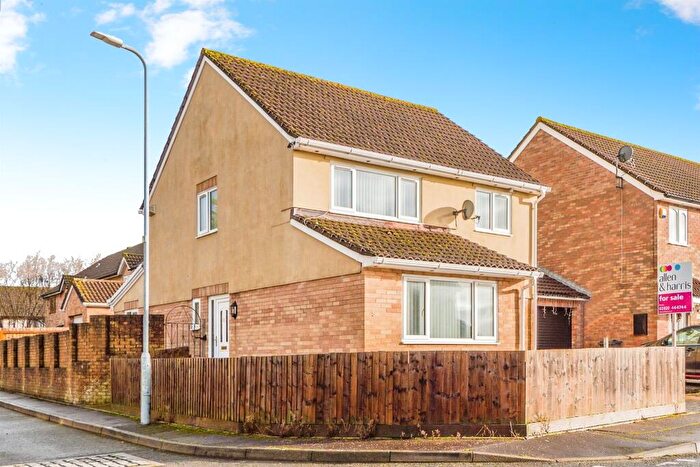 4 Bedroom Detached House For Sale In Sanderling Drive, St. Mellons, Cardiff, CF3