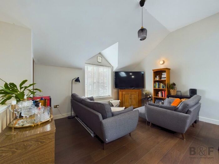 2 Bedroom Terraced House For Sale In Seymour Road, Staple Hill, Bristol