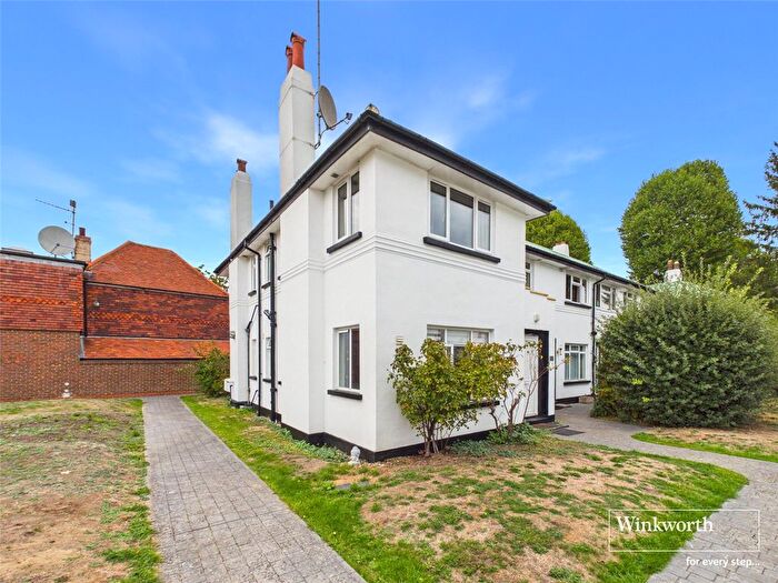 2 Bedroom Flat To Rent In Kendrick Road, Reading, Berkshire, RG1