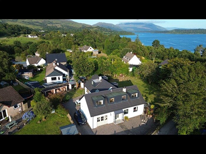 5 Bedroom Detached House For Sale In Ryvoan, Achnacreemore, North Connel, North Connel, PA37