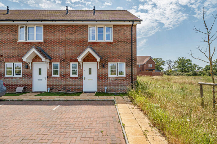 2 Bedroom End Of Terrace House For Sale In Goddard Crescent, Wokingham, Berkshire, RG40