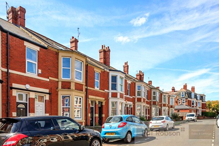 4 Bedroom Property To Rent In Shortridge Terrace, Jesmond, Newcastle Upon Tyne, NE2