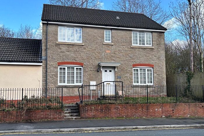 4 Bedroom Detached House For Sale In Tirfilkins Close, Pontllanfraith, NP12