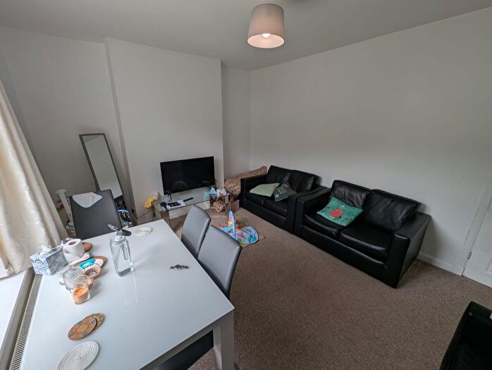 2 Bedroom Barn Conversion To Rent In Ancrum Drive, Dundee, DD2