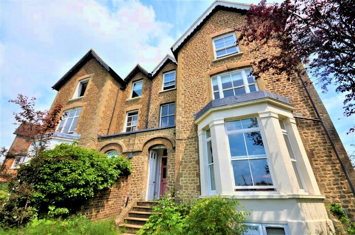 2 Bedroom Penthouse To Rent In Nightingale Road, Godalming, Surrey, GU7