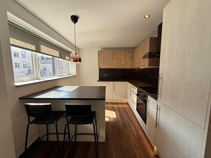 2 Bedroom Apartment To Rent In Cooper House, Silvester Street, Hull, HU1