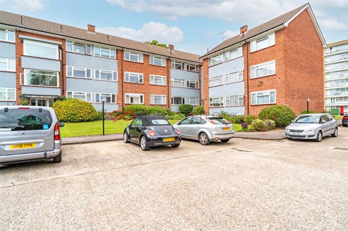 2 Bedroom Apartment To Rent In Dove Park, Pinner, Middlesex, HA5