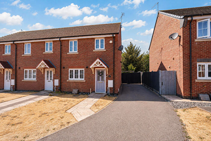 3 Bedroom End Of Terrace House For Sale In Marston Drive, Markfield, Leicester, Leicestershire, LE67