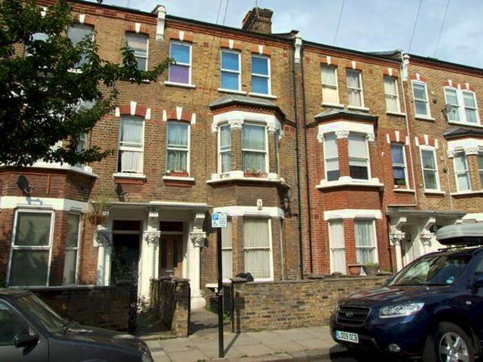 2 Bedroom Flat To Rent In Fermoy Road, Maida Hill/Westbourne Park, London, W9