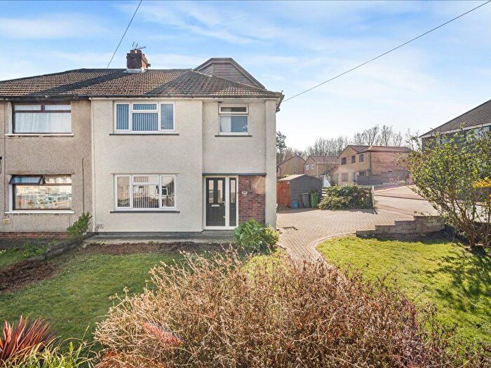 4 Bedroom Semi Detached House For Sale In The Sanctuary, Cardiff, CF5