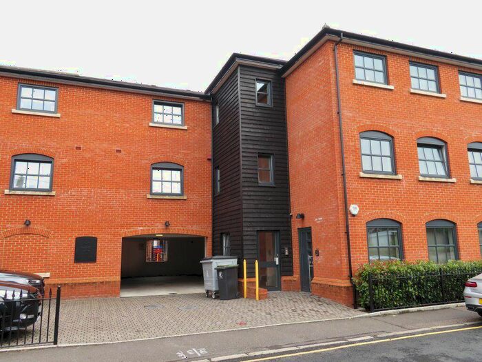 2 Bedroom Apartment To Rent In Epping, CM16
