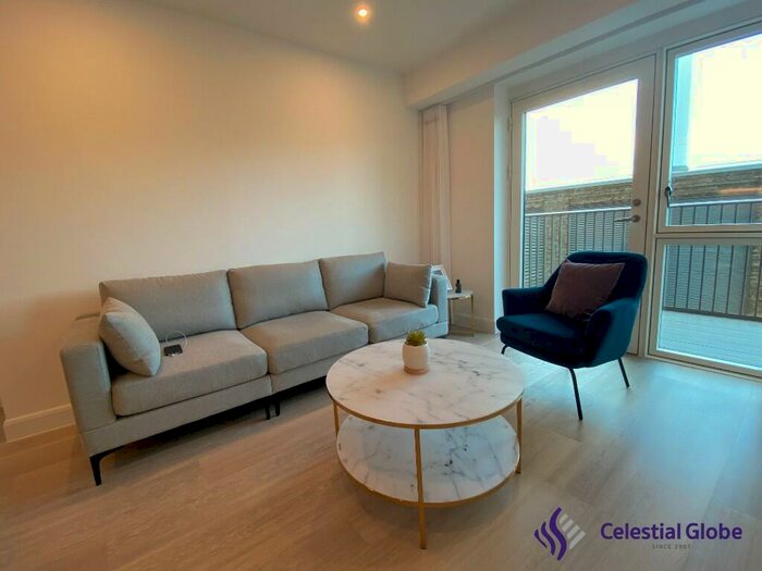 2 Bedroom Apartment To Rent In Seagull Lane, London, E16