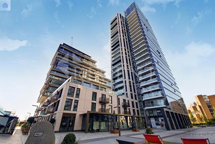 2 Bedroom Apartment To Rent In Saffron Place, Merino Gardens, E1W