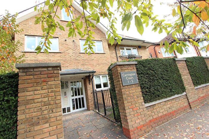 2 Bedroom Flat For Sale In Green Dragon Lane, London, N21