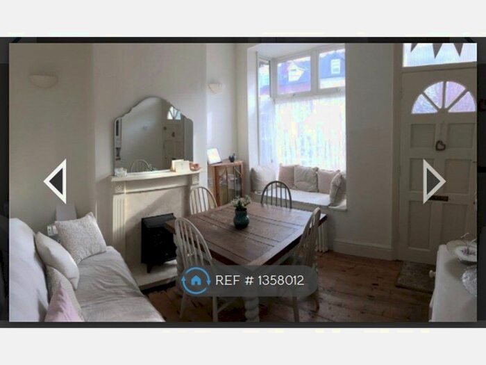 3 Bedroom Terraced House To Rent In Lightwoods Rd, West Midlands, B67