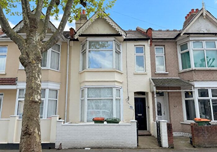 4 Bedroom Terraced House For Sale In Caledon Road, East Ham, London, E6