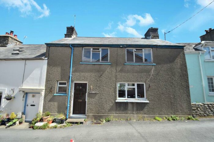 3 Bedroom Terraced House For Sale In Water Street, Aberarth, Dyfed, SA46