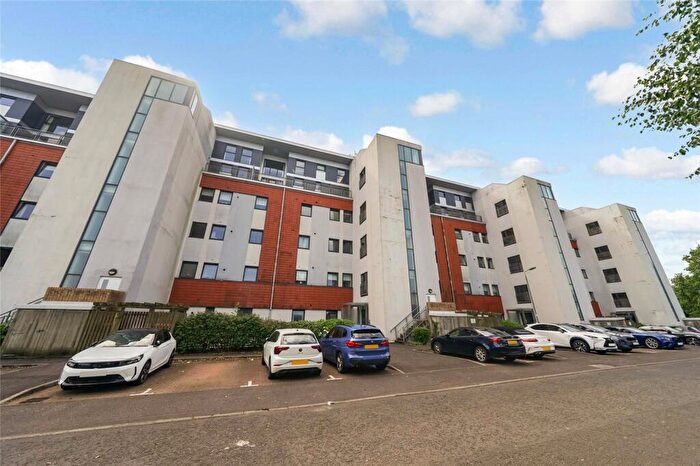 2 Bedroom Flat For Sale In Jackson Place, Bearsden, Glasgow, East Dunbartonshire, G61