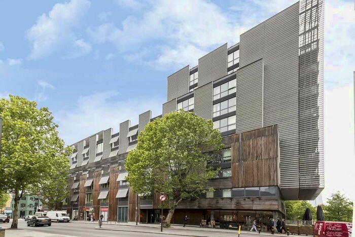 2 Bedroom Flat To Rent In Bermondsey Square, London, SE1