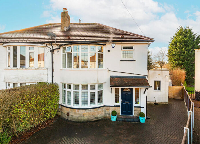 3 Bedroom Semi Detached House For Sale In The Willows, Moortown, Leeds, LS17