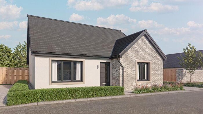 3 Bedroom Detached Bungalow For Sale In High Road, Auchtermuchty, Fife, KY14