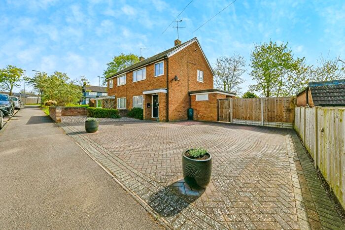 3 Bedroom Semi-Detached House For Sale In Spring Drive, Stevenage, Hertfordshire, SG2