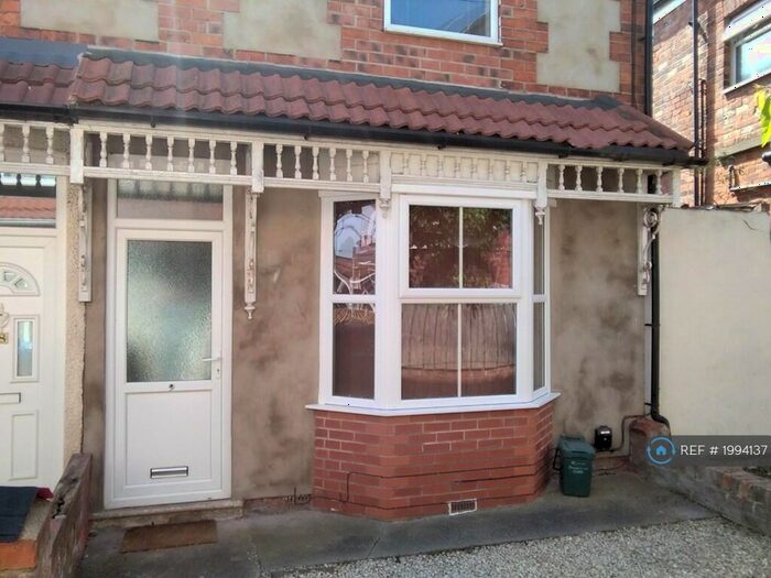 2 Bedroom Terraced House To Rent In St. Andrews Villas, Hull, HU5