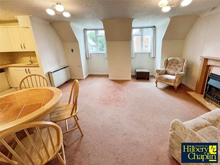 1 Bedroom Apartment For Sale In Junction Road, Romford, Essex, RM1