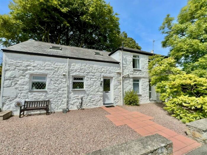 3 Bedroom Detached House For Sale In Pentreuchaf, Pwllheli, LL53