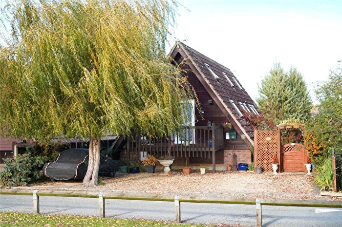 1 Bedroom Detached House For Sale In Lakeside, Isleham Marina, Isleham, Ely, CB7