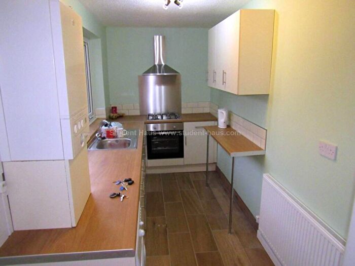 3 Bedroom House To Rent In Blandford Road, Salford, M6