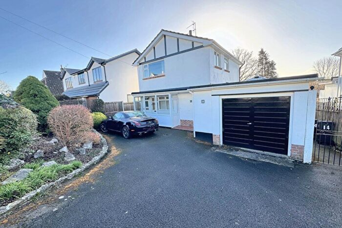 3 Bedroom Detached House For Sale In Wimborne, BH21