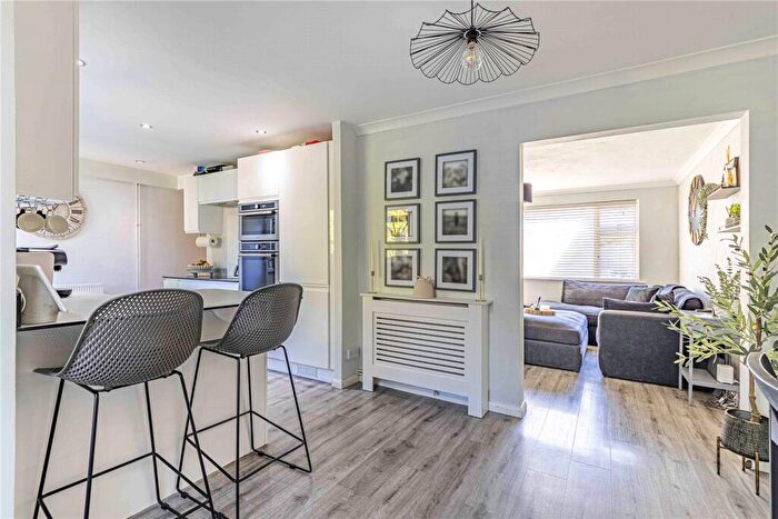 3 Bedroom Terraced House For Sale In Galley Hill, Hemel Hempstead, Hertfordshire, HP1