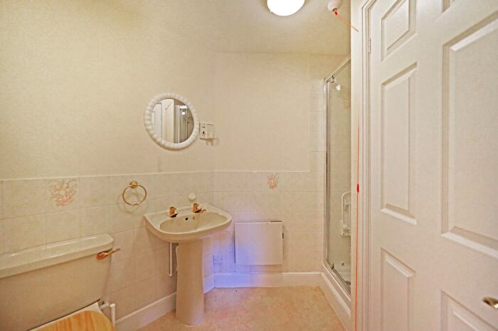 2 Bedroom Cottage For Sale In Bushell Drive, Solihull, B91