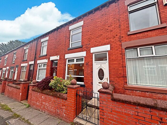 2 Bedroom Terraced House To Rent In Clarendon Road, Bolton, BL2