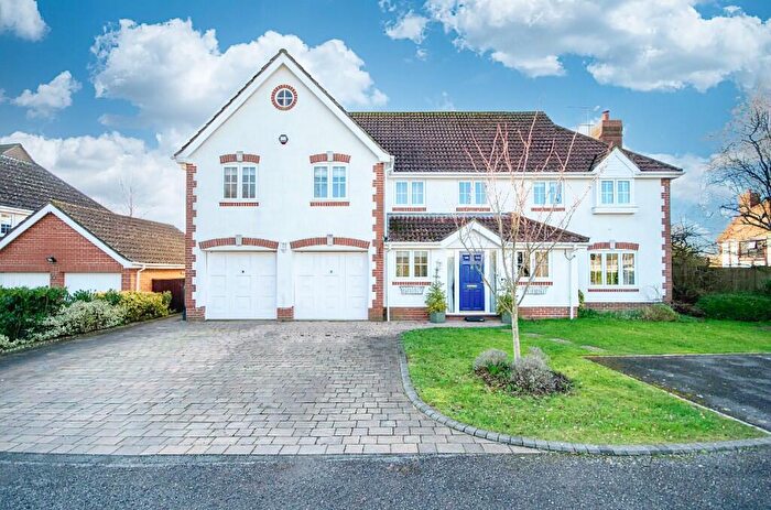5 Bedroom Detached House For Sale In Hornbeam Gardens, West End, Hampshire, SO30