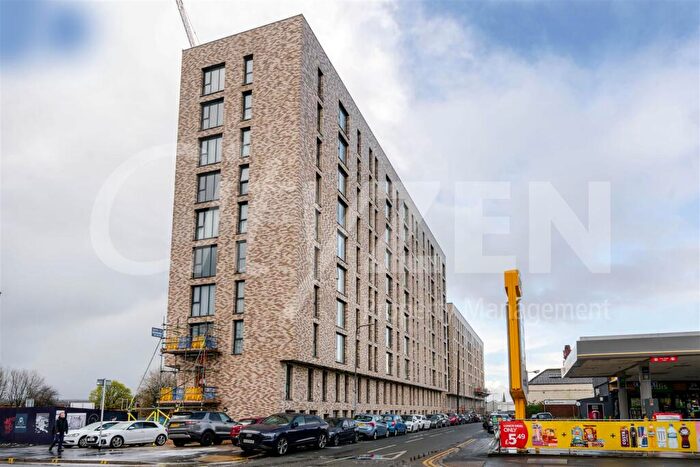 1 Bedroom Flat For Sale In Regents Plaza, Oldfield Road, Salford, M5