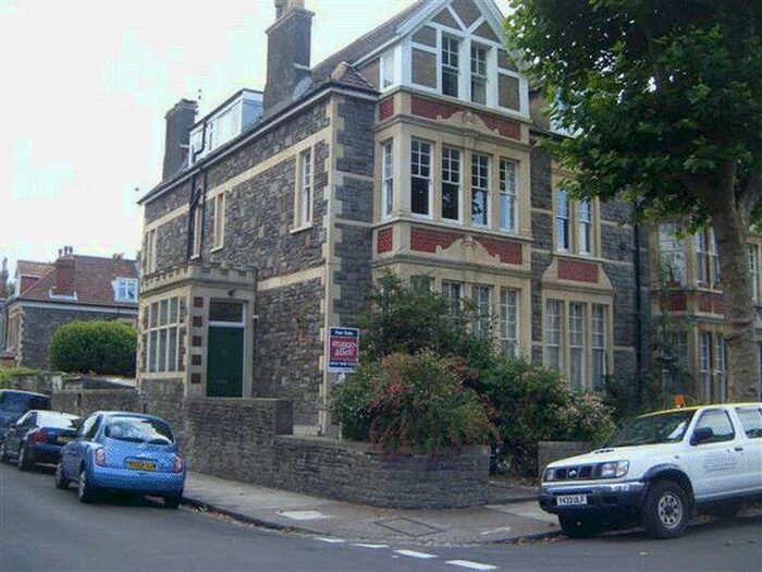 1 Bedroom Ground Flat To Rent In Belvedere Road, Westbury Park, BS6