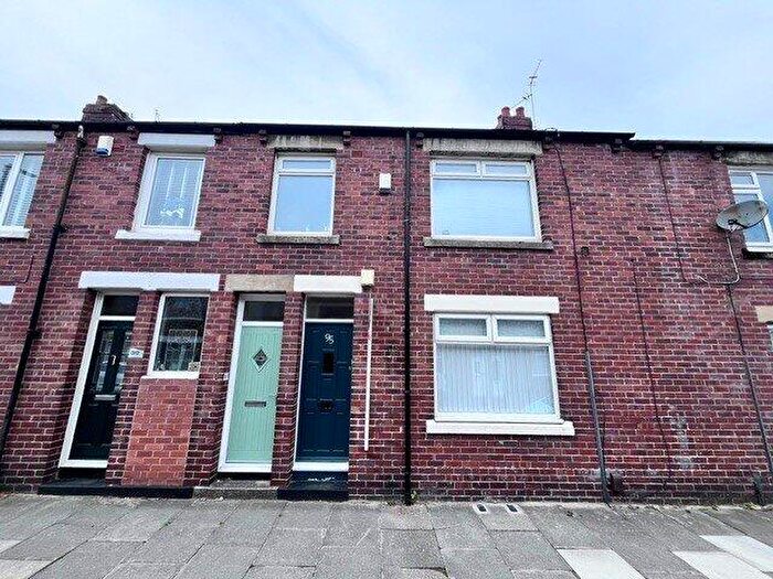 2 Bedroom Apartment To Rent In Collingwood Street, Hebburn, Tyne And Wear, NE31
