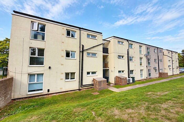 2 Bedroom Flat For Sale In Mandarin Way, Howe Road, Gosport, PO13
