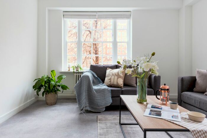 2 Bedroom Flat To Rent In Dolphin Square, London, SW1V